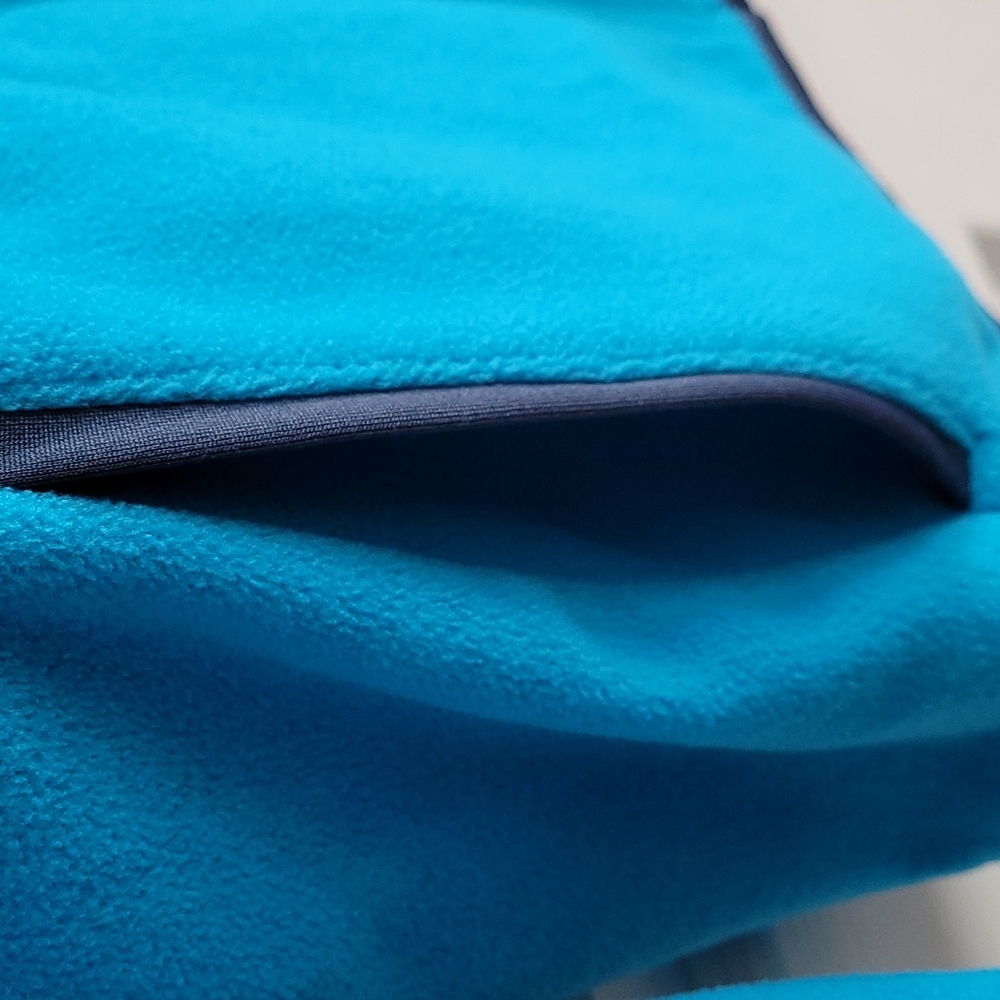 Old Navy Fleece Jacket - Picture 9 of 10